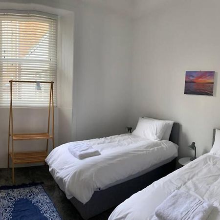 300 Yards From Old Course And St Andrews Centre Apartment Ngoại thất bức ảnh