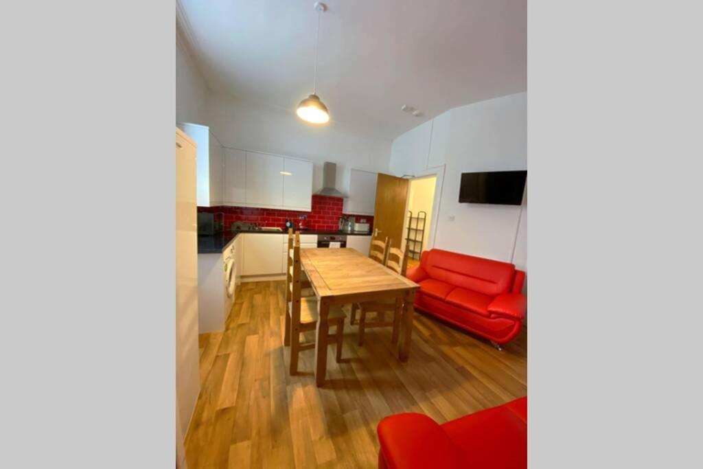 300 Yards From Old Course And St Andrews Centre Apartment Ngoại thất bức ảnh