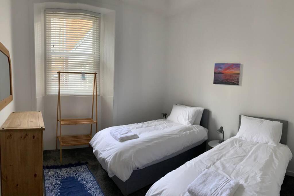 300 Yards From Old Course And St Andrews Centre Apartment Ngoại thất bức ảnh